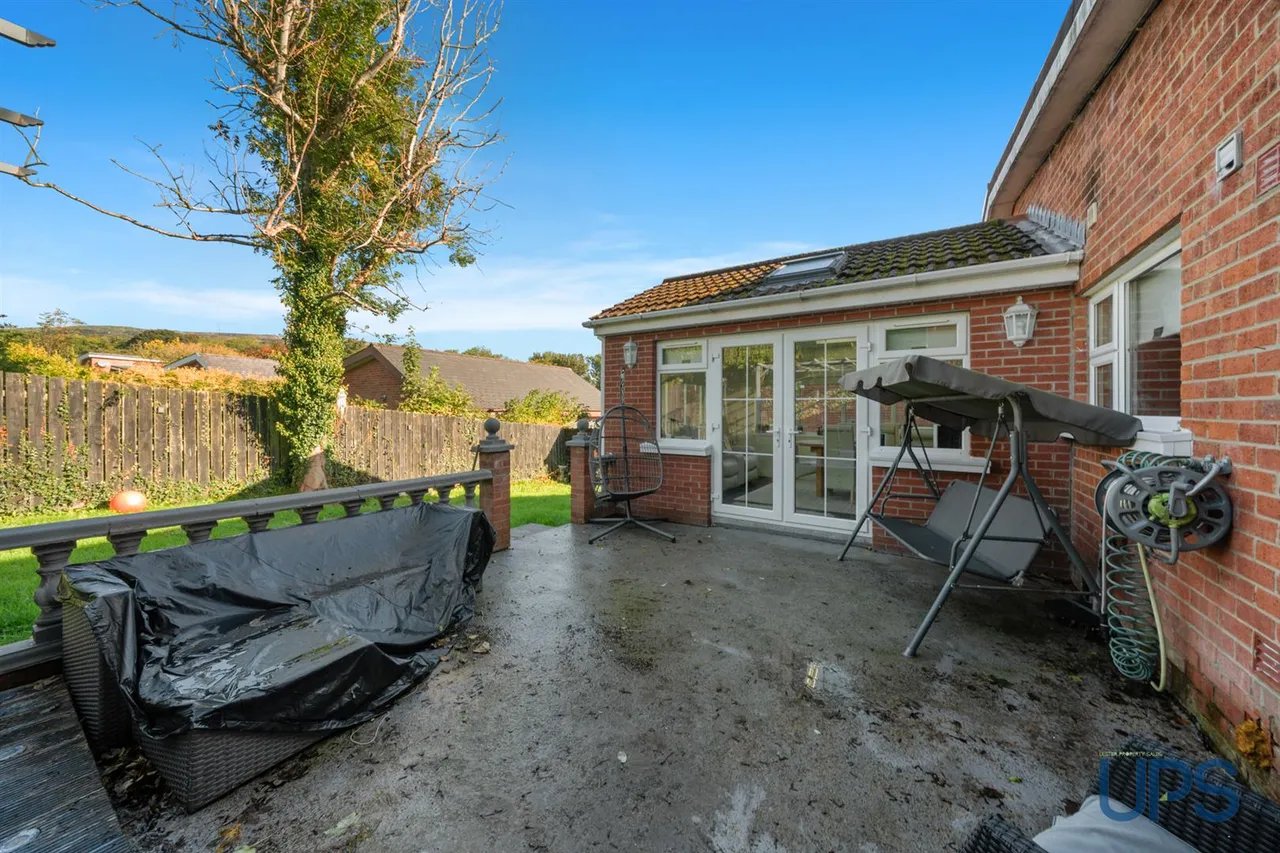 Stewartstown Road, Dunmurry, BT17, photo 29