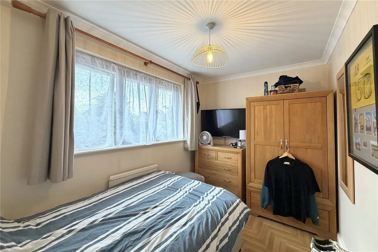 Oaklea, Ash Vale, Surrey, GU12 5HP, photo 11