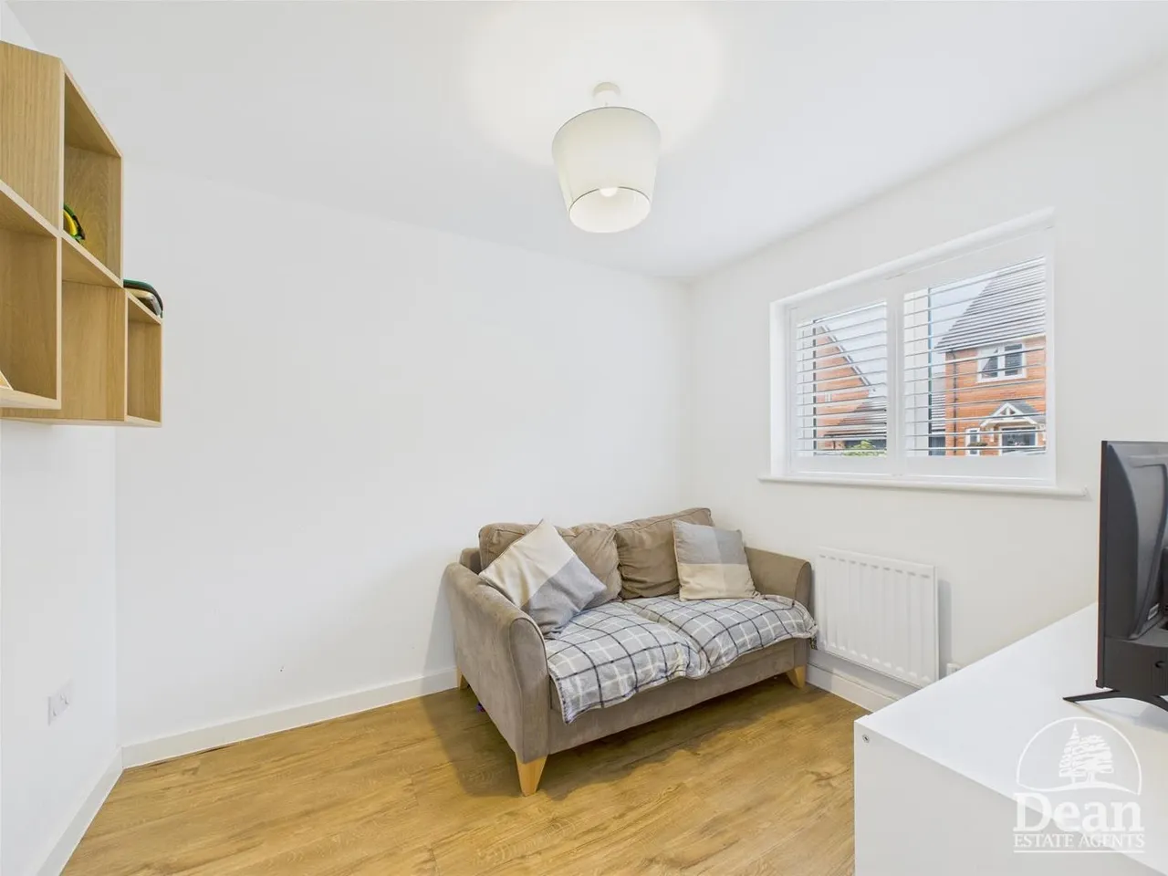 Snowdrop Crescent, Lydney, photo 10