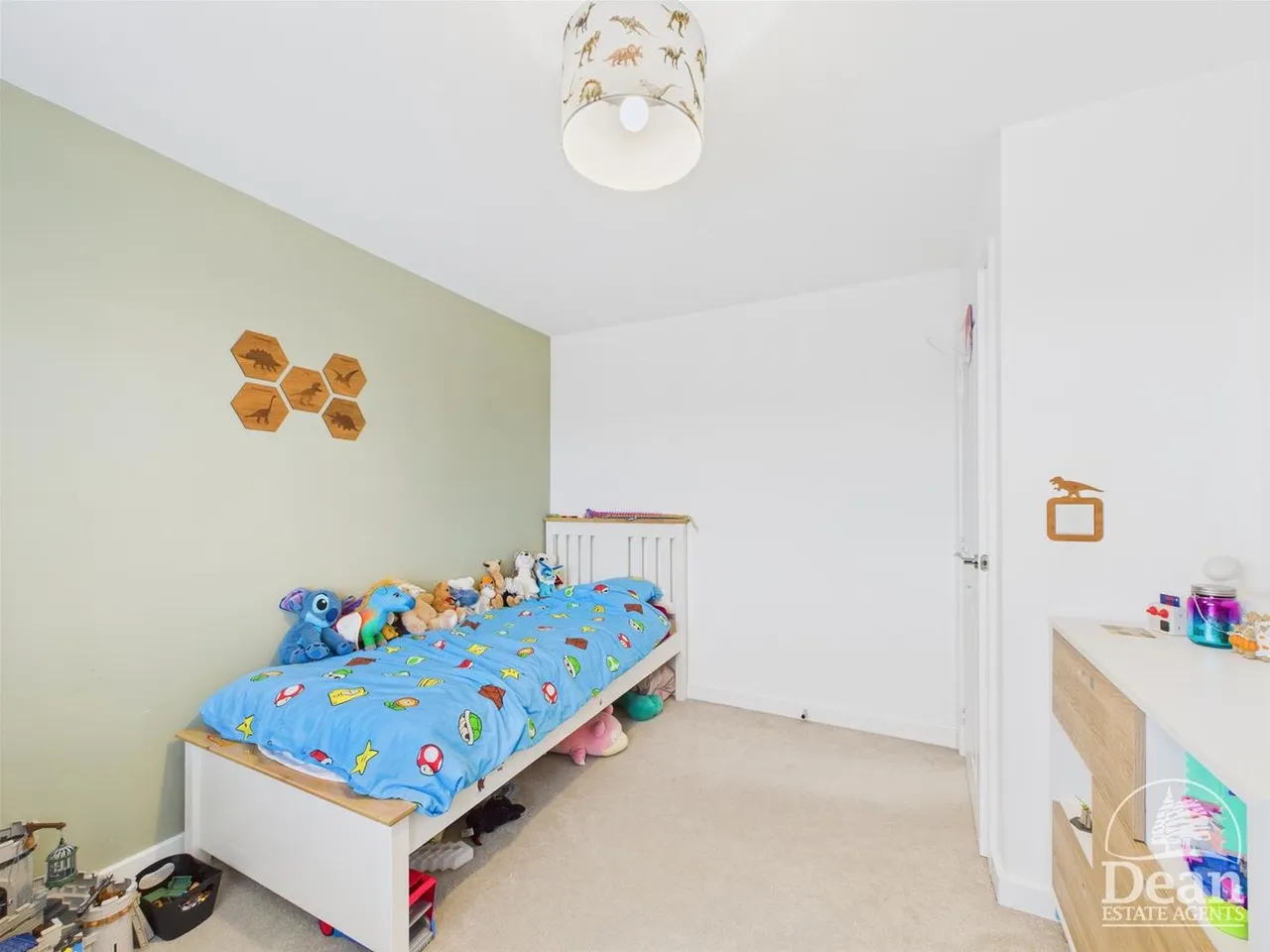 Snowdrop Crescent, Lydney, photo 19