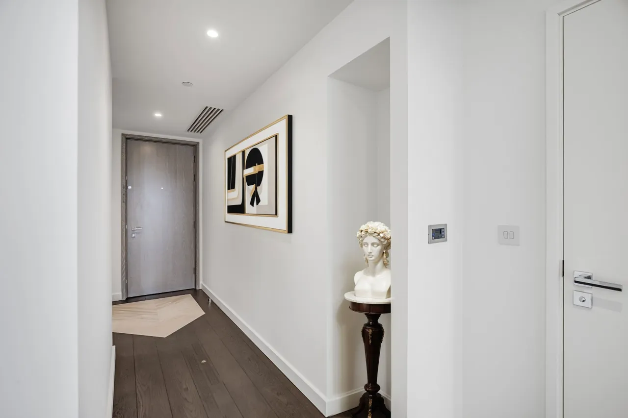 Bondway, Vauxhall, SW8, photo 9