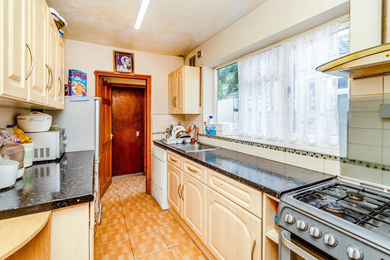 Craddock Street, Whitmore Reans, WV6, photo 2