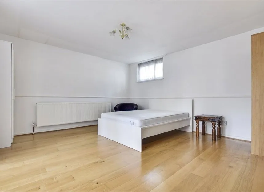 Malden Crescent, Camden, NW1, photo 3