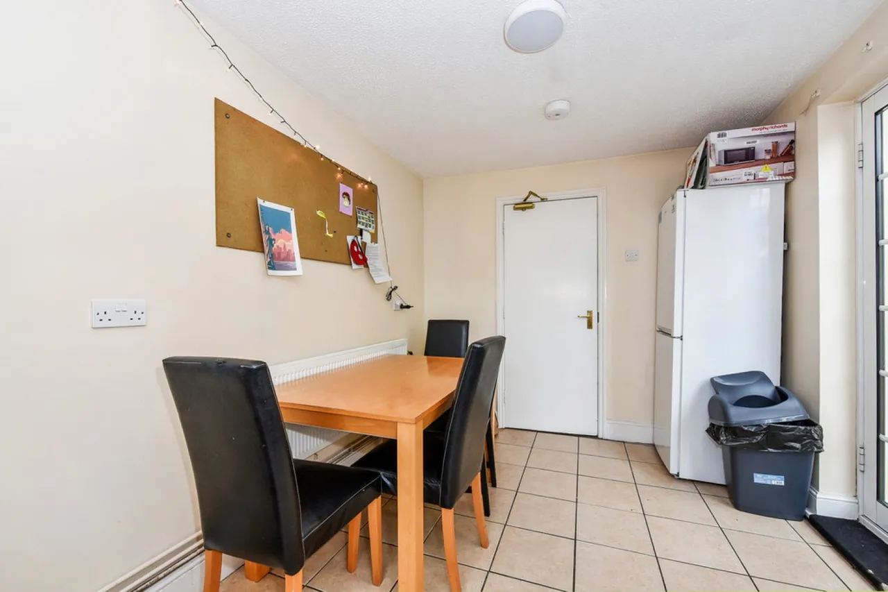 Romsey Road, Winchester, photo 5