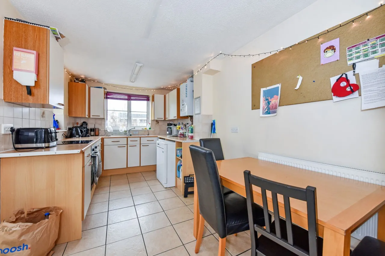 Romsey Road, Winchester, photo 2