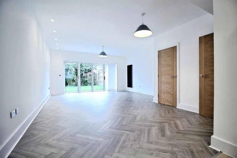 Lakenheath Close, Manchester, M20, photo 3