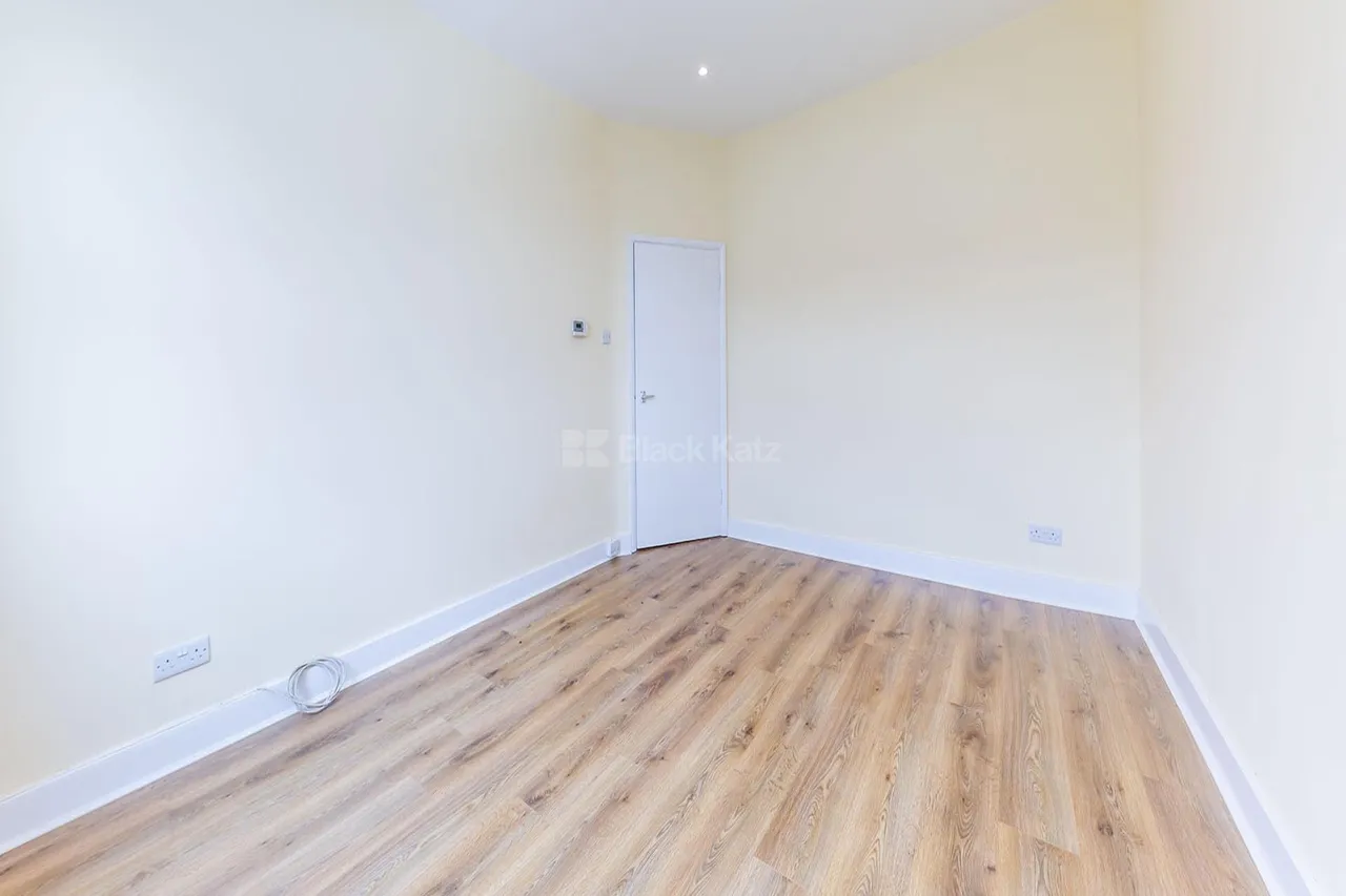Hanley Road, N4, photo 4