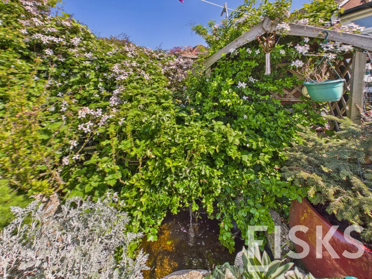 Labworth Road, Canvey Island, SS8, photo 17