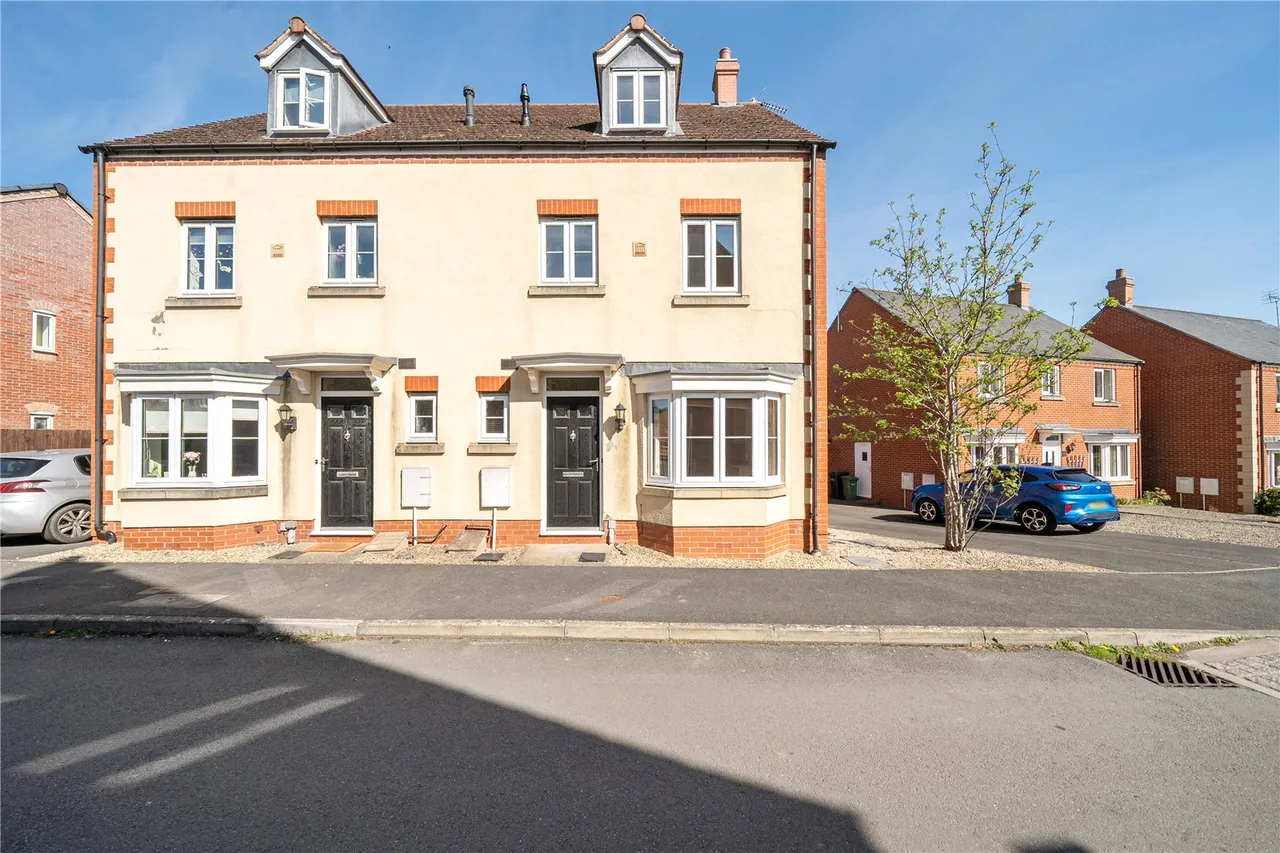 Lower Leys Way, Leominster, Herefordshire, HR6 0SS, photo 2