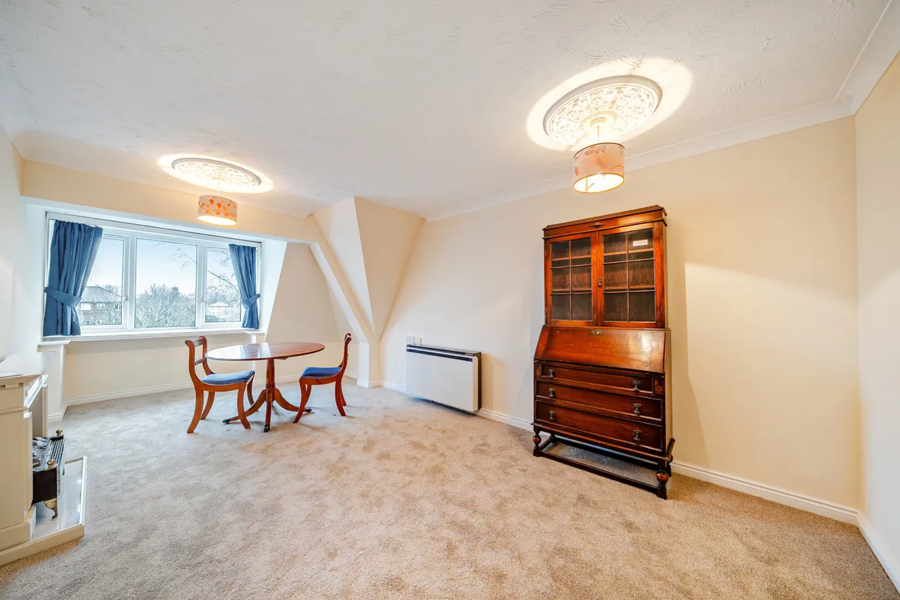 Uxbridge Road, Pinner, HA5, photo 11