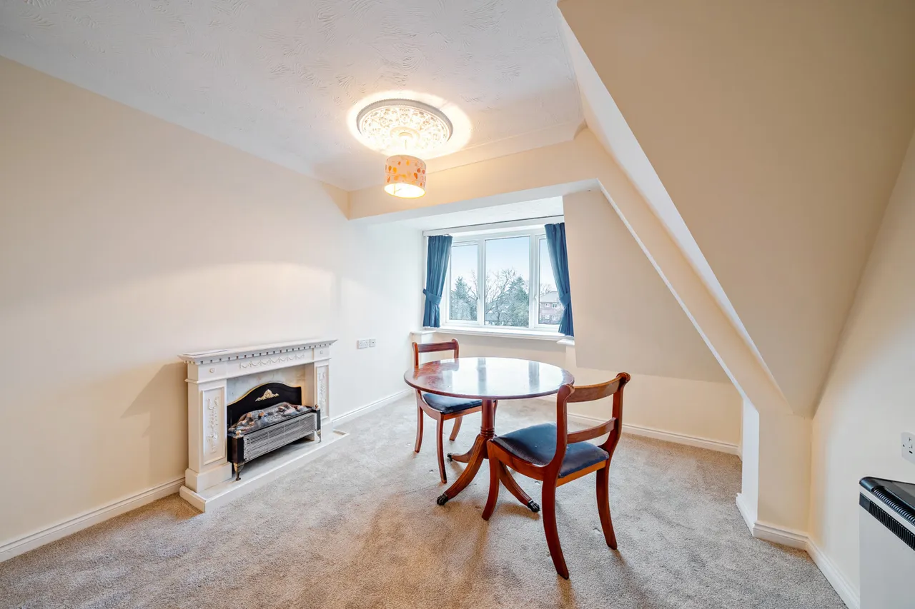 Uxbridge Road, Pinner, HA5, photo 10
