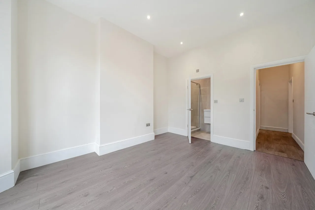 Broadfield Road, SE6, photo 11