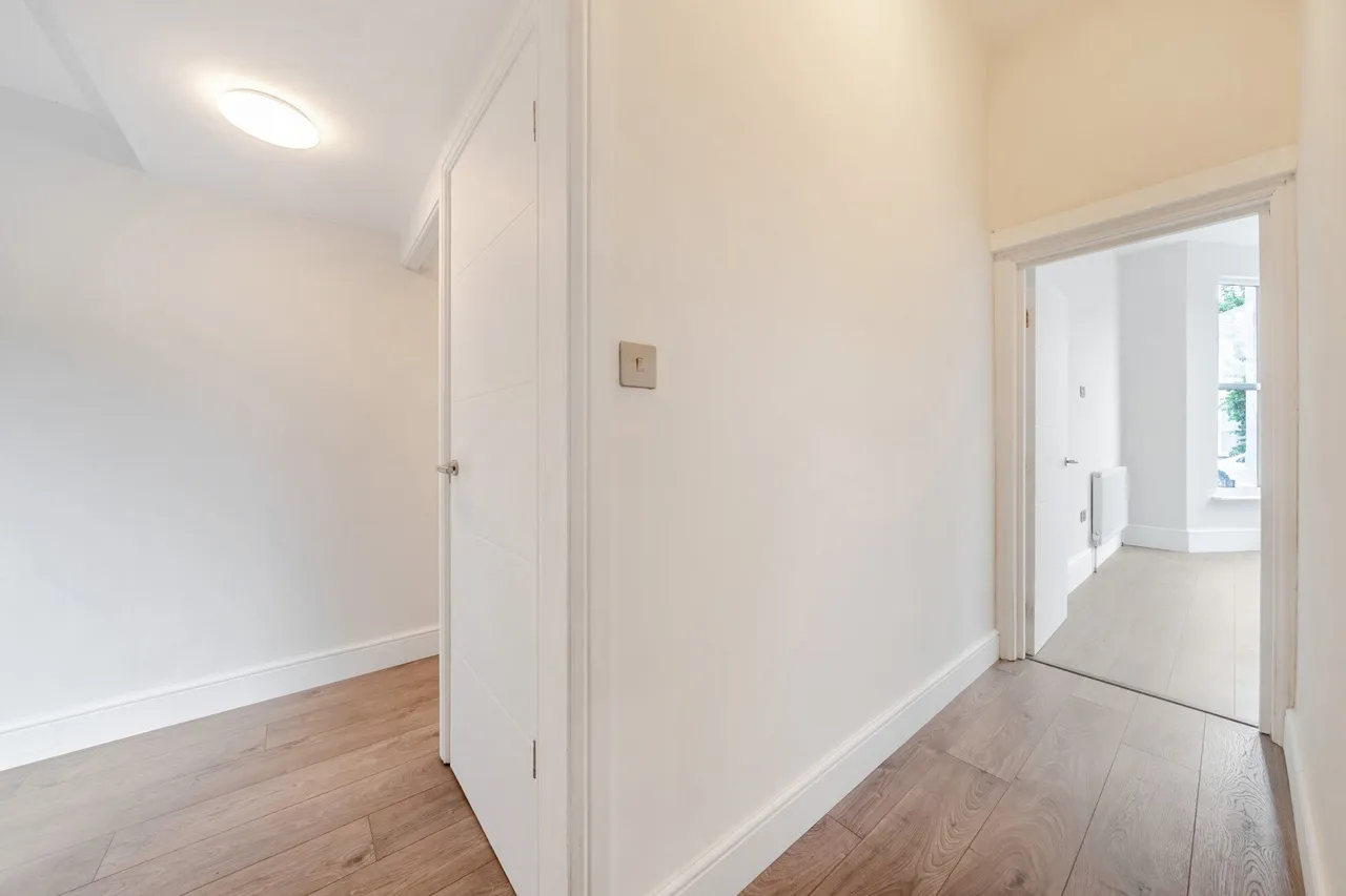 Broadfield Road, SE6, photo 14