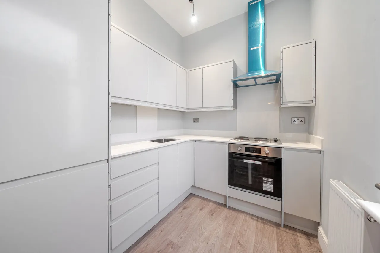Broadfield Road, SE6, photo 3