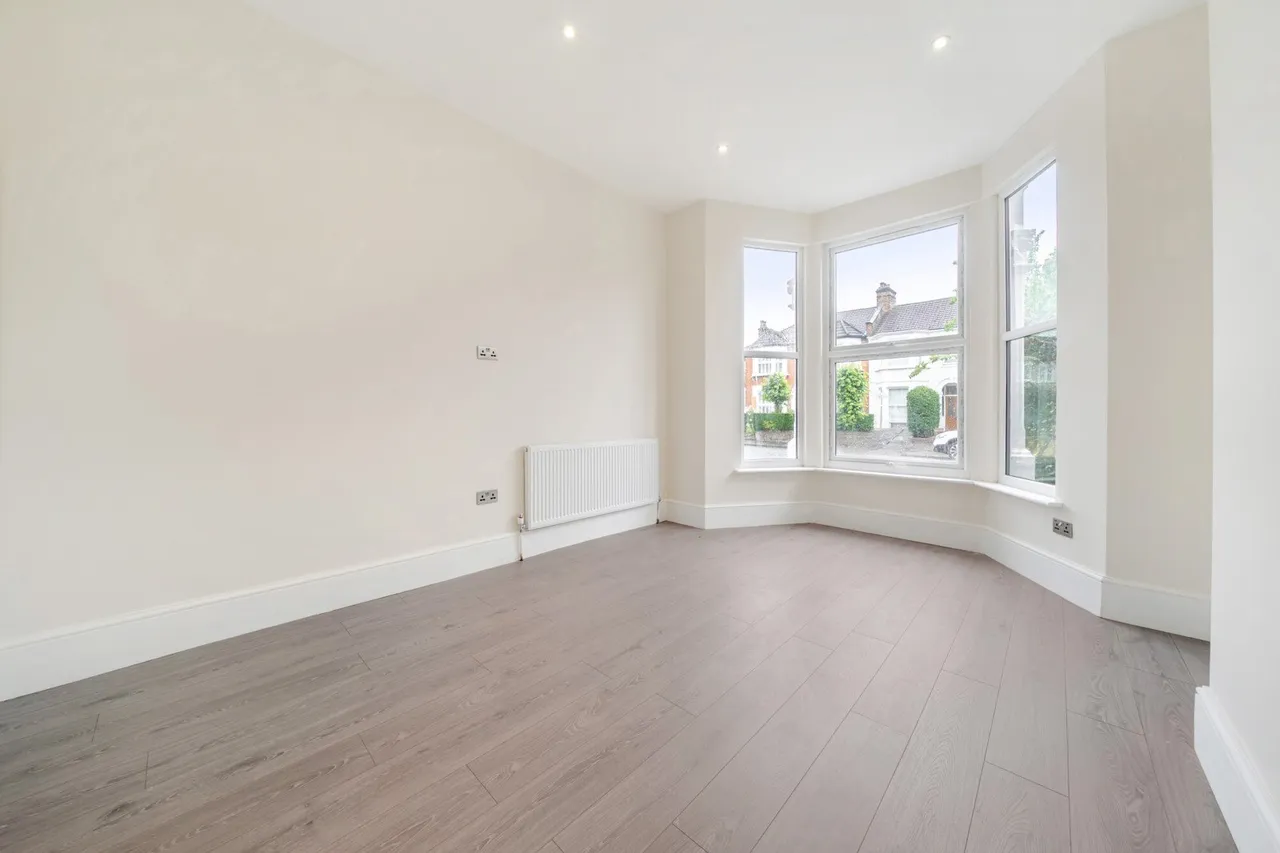 Broadfield Road, SE6, photo 5