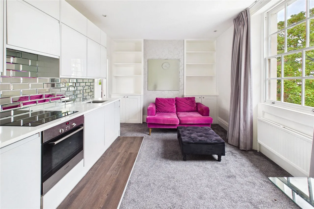 Leigham Court Road, London, SW16, photo 3