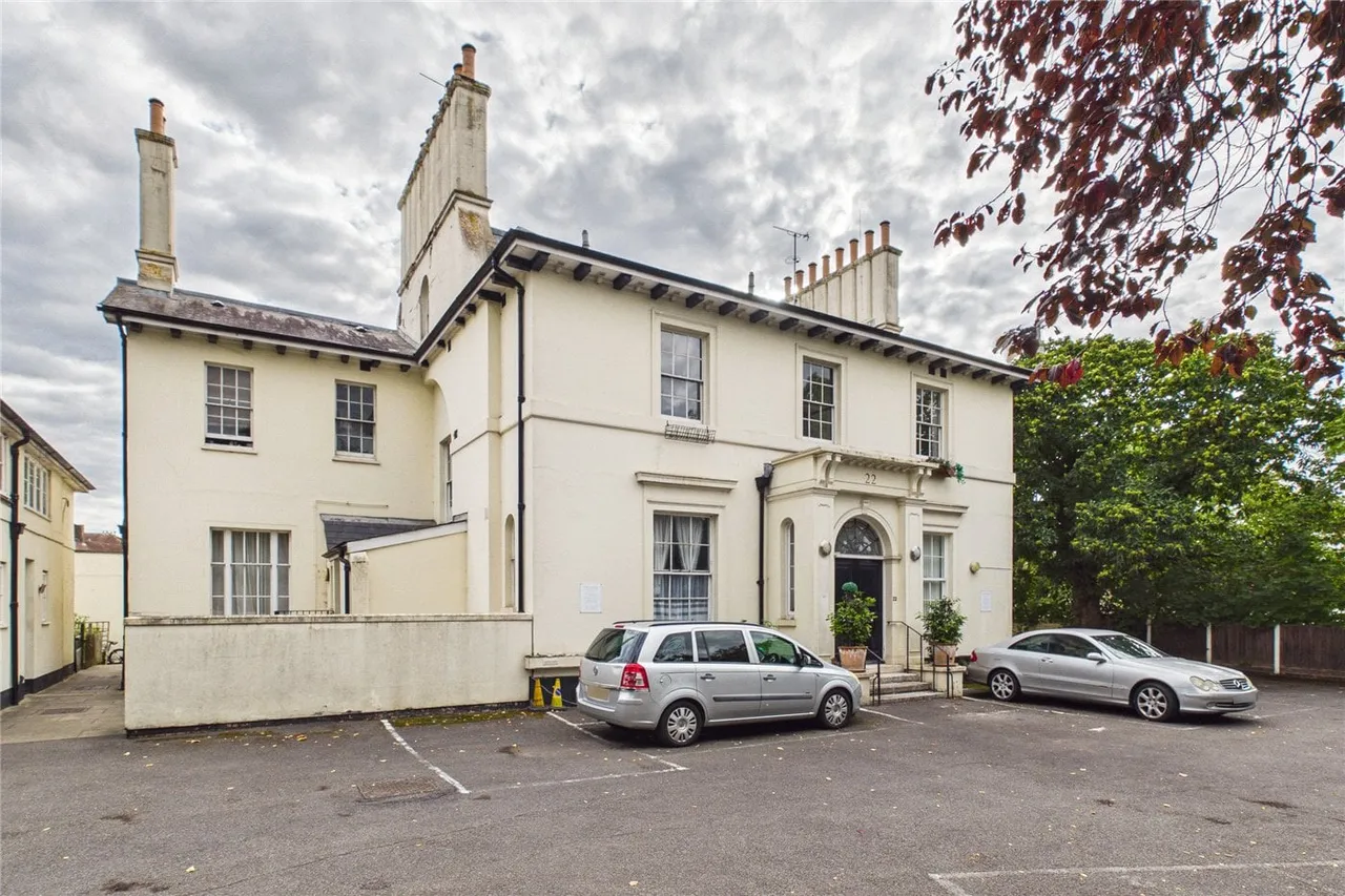 Leigham Court Road, London, SW16, photo 10