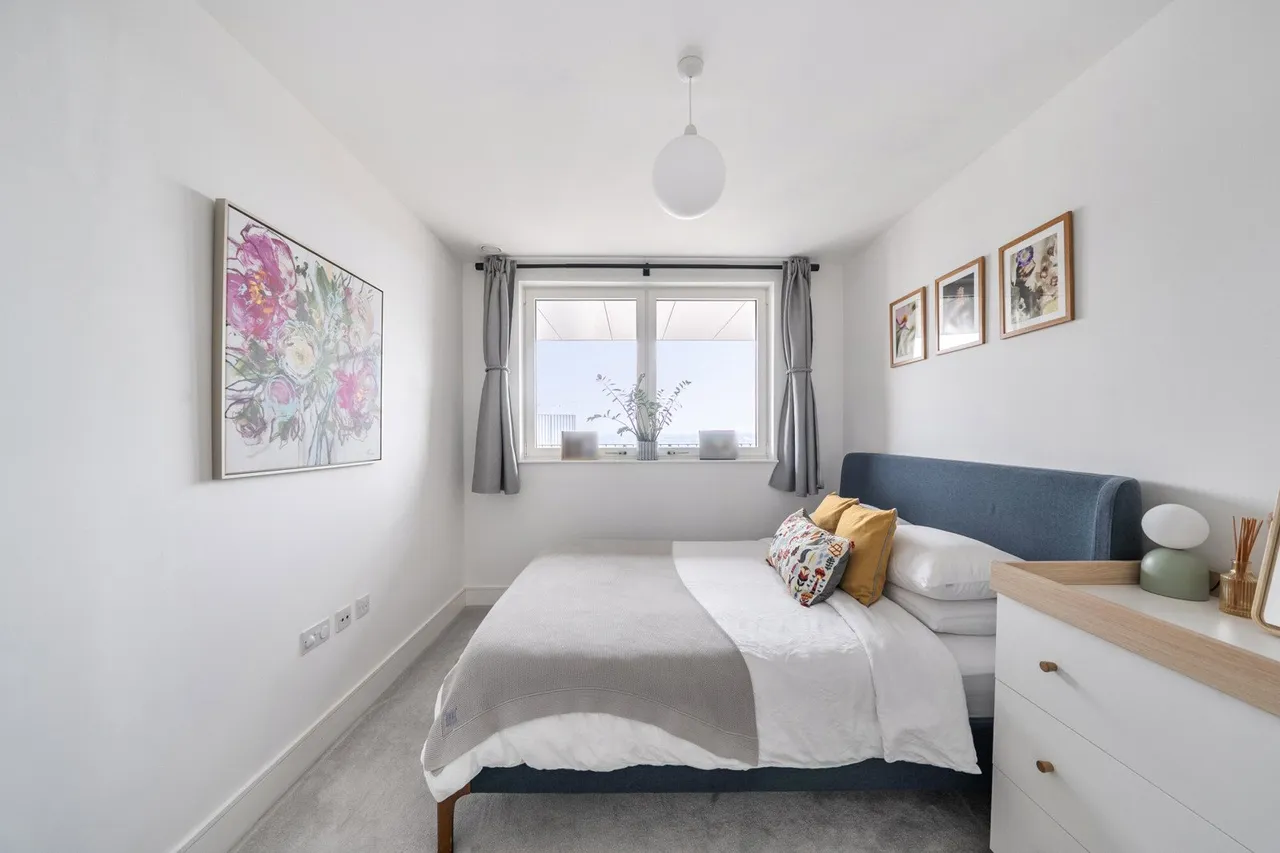Healum Avenue, Southall Fees Apply, UB2, photo 16
