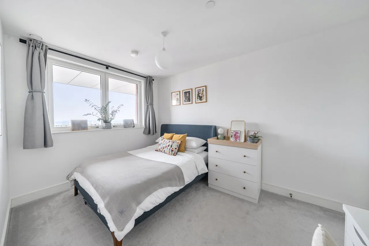Healum Avenue, Southall Fees Apply, UB2, photo 5