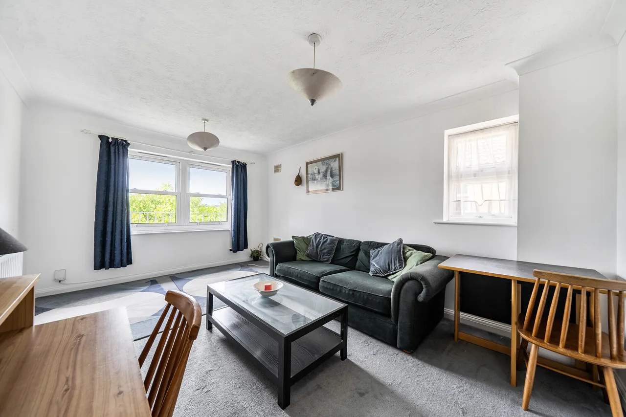 Elm Road, Redhill, RH1, photo 2