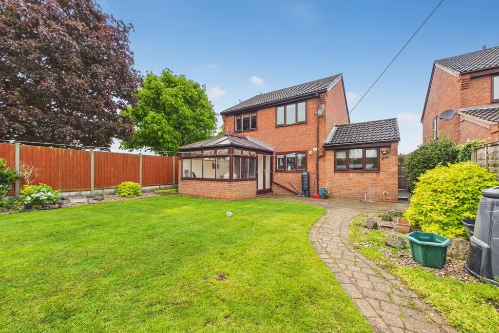 Lanes Close, Kings Bromley, photo 18