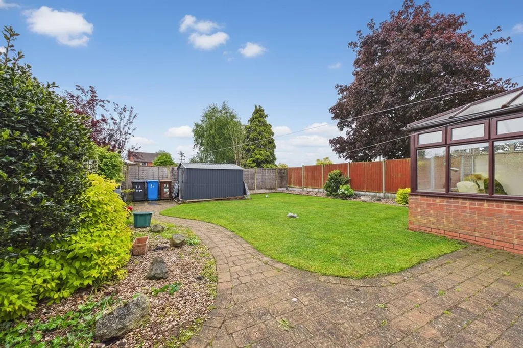 Lanes Close, Kings Bromley, photo 4