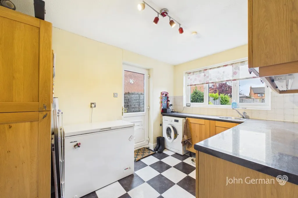 Lanes Close, Kings Bromley, photo 16
