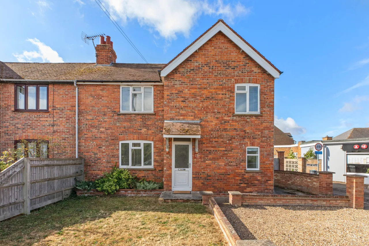 3 bed house for sale, Wellington Street, Thame, OX9