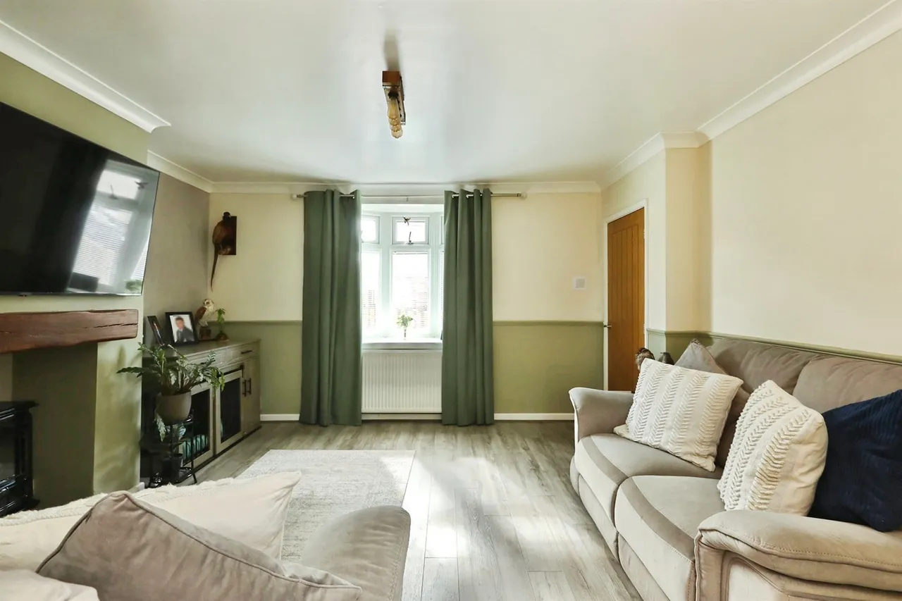 Springfield Road, Retford, photo 5