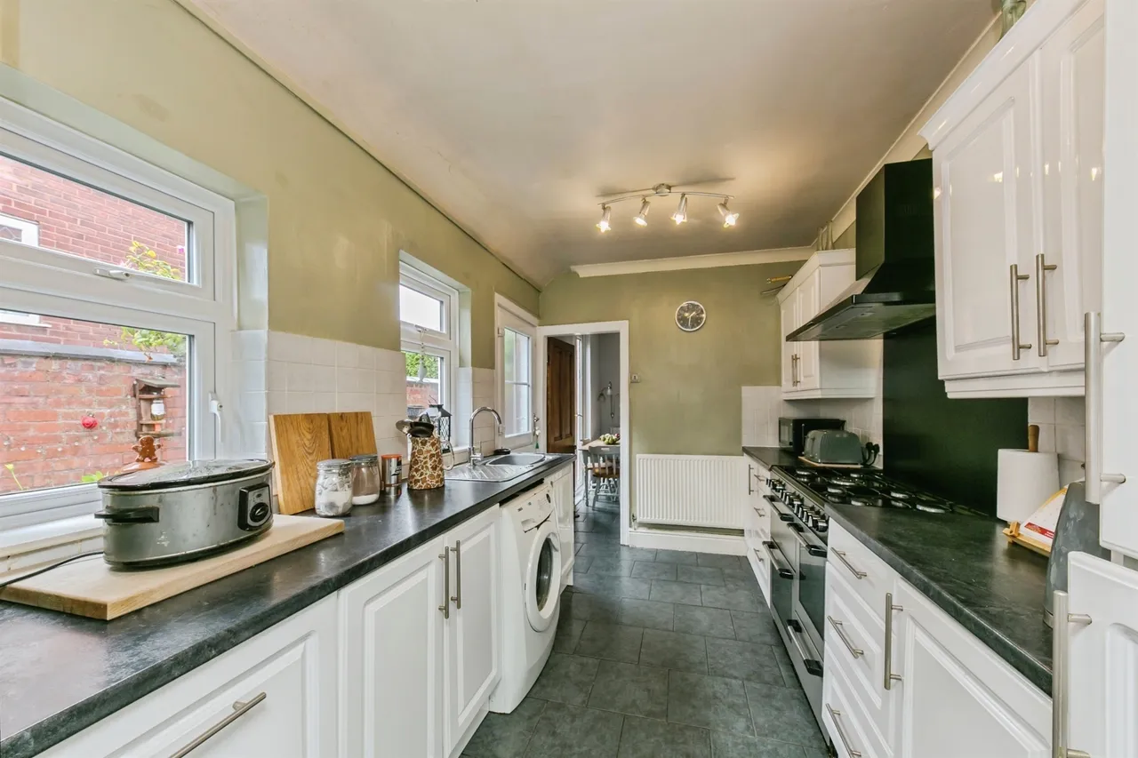 St. Georges Road, Winsford, photo 11