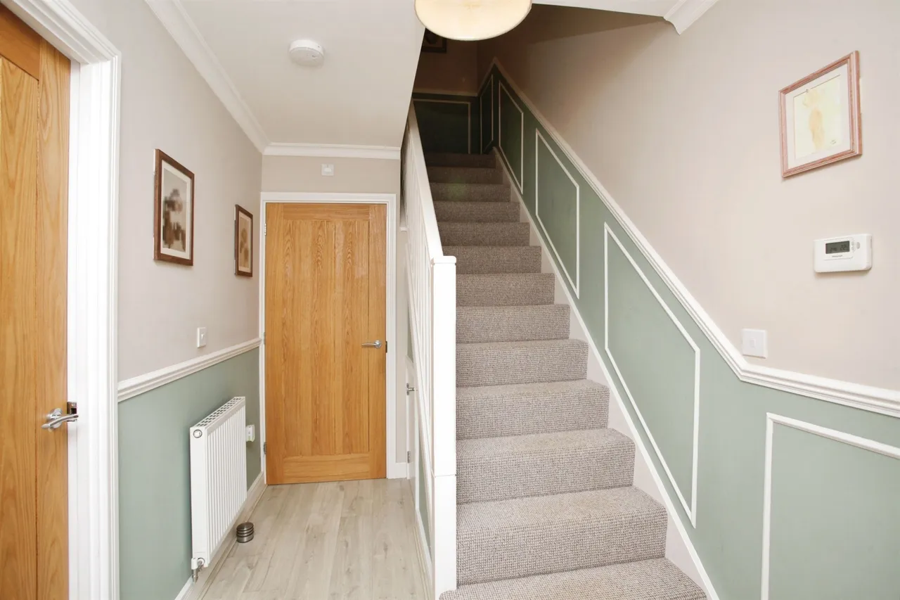 East Close, Cawston, CV22, photo 5
