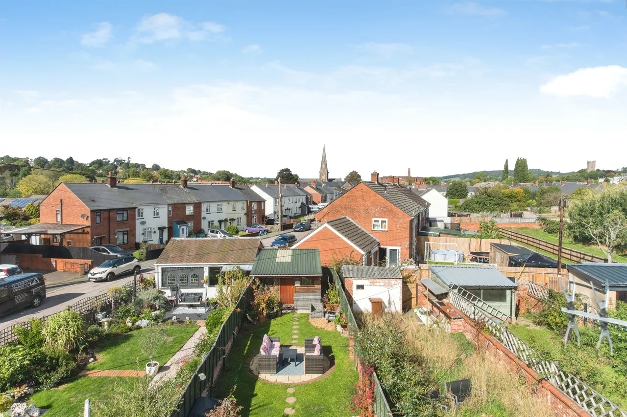 Exe Vale Terrace, Tiverton, EX16, photo 17