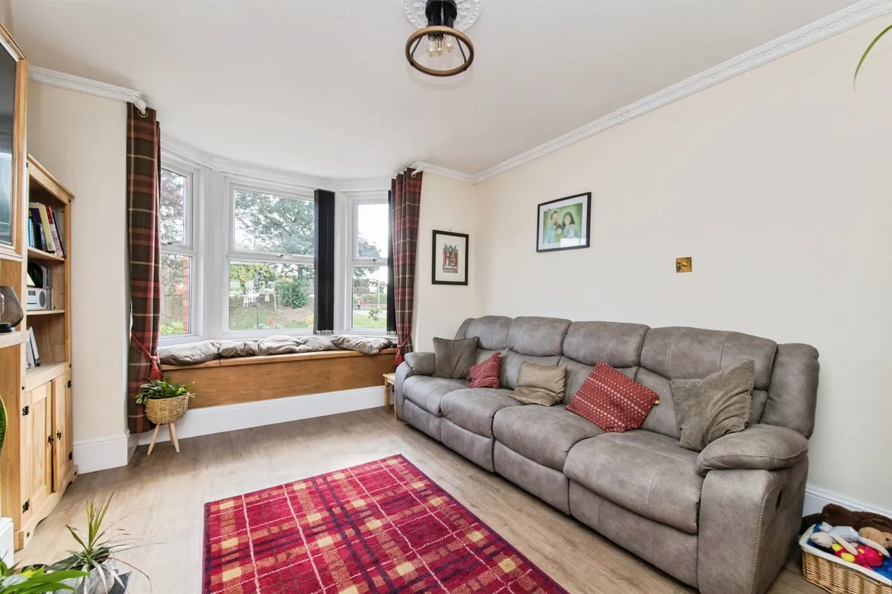 Exe Vale Terrace, Tiverton, EX16, photo 5