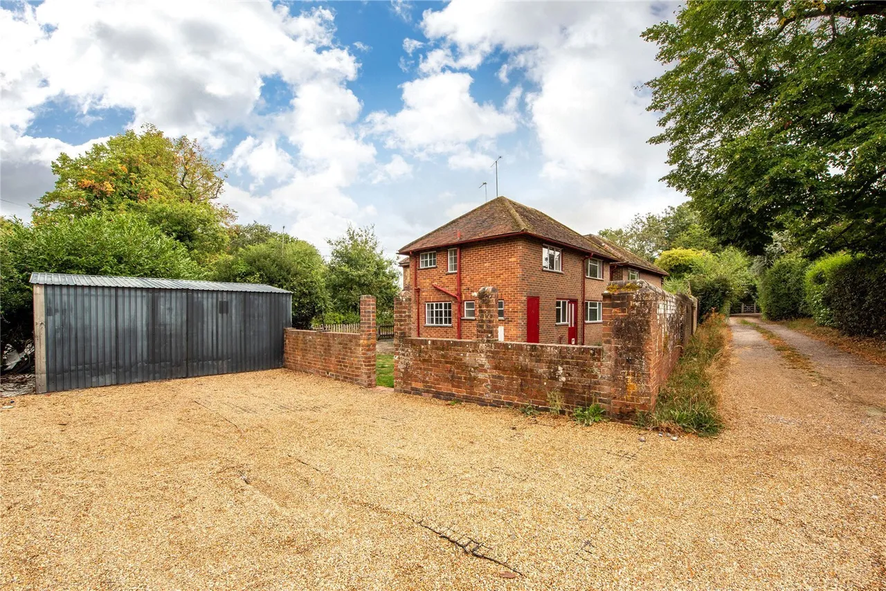 Coles Lane, Ockley, RH5, photo 16