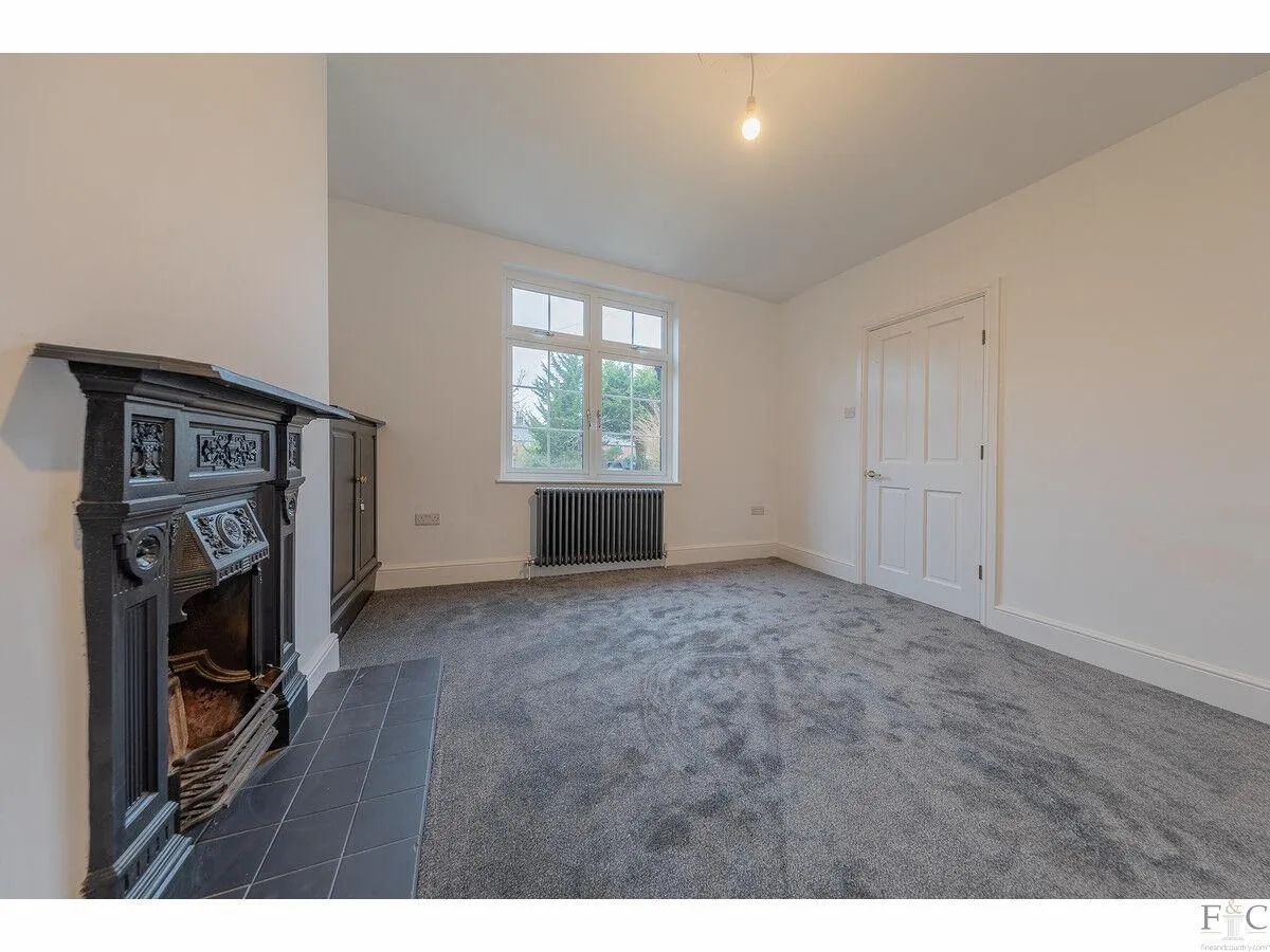 The Square, Newton Harcourt, LE8, photo 15