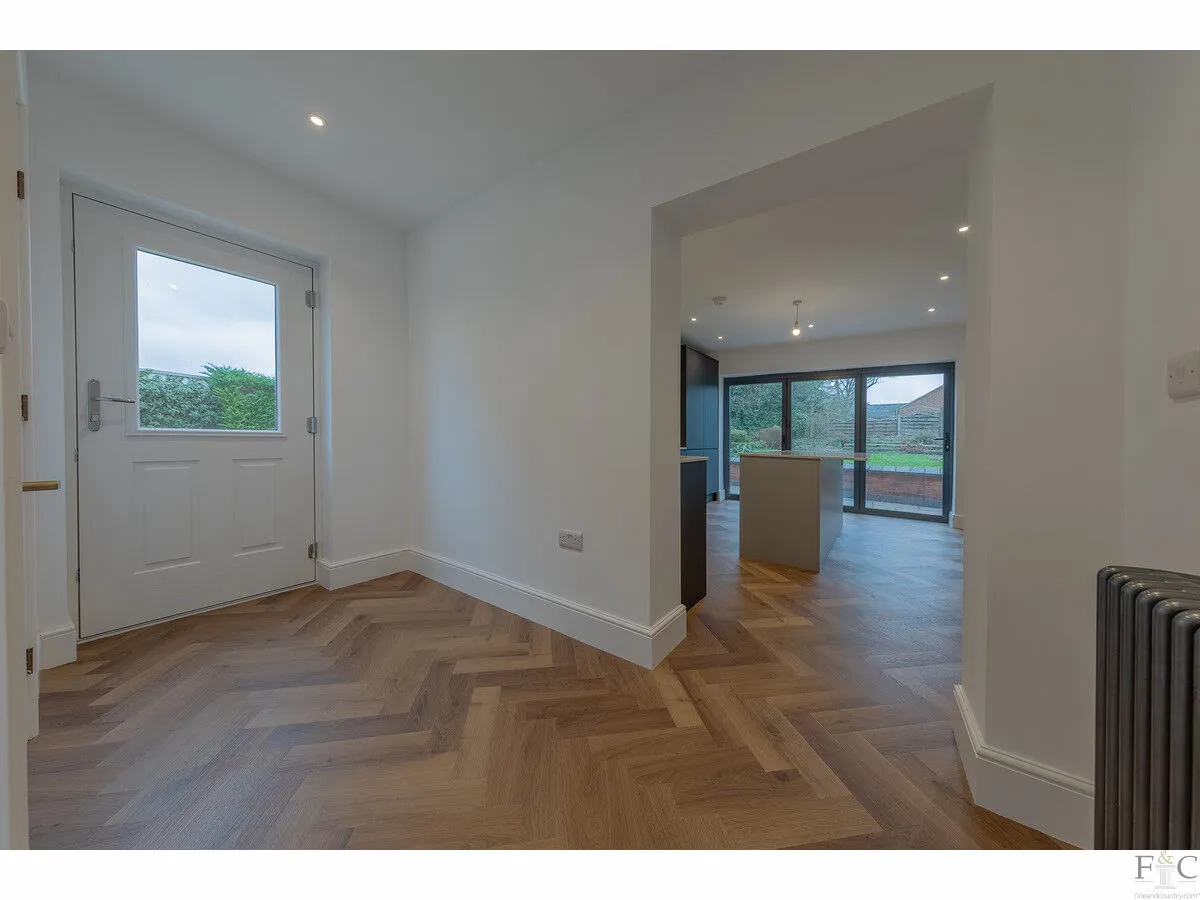 The Square, Newton Harcourt, LE8, photo 6