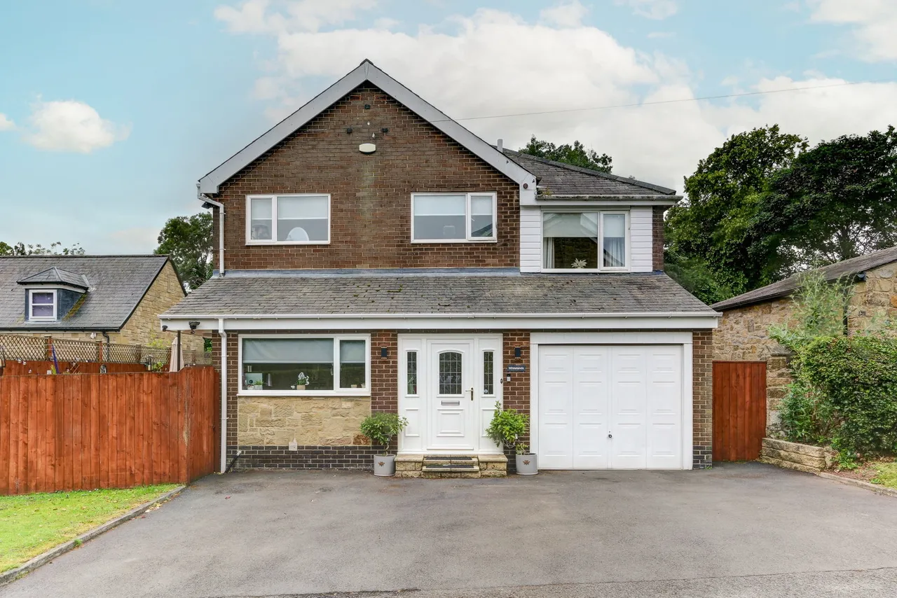4 bed house for sale — Whitelands, Stannington Village, NE61 6ER
