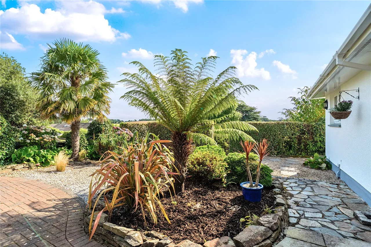 La Vague, Feock, Truro, Cornwall, TR3 6RQ, photo 24