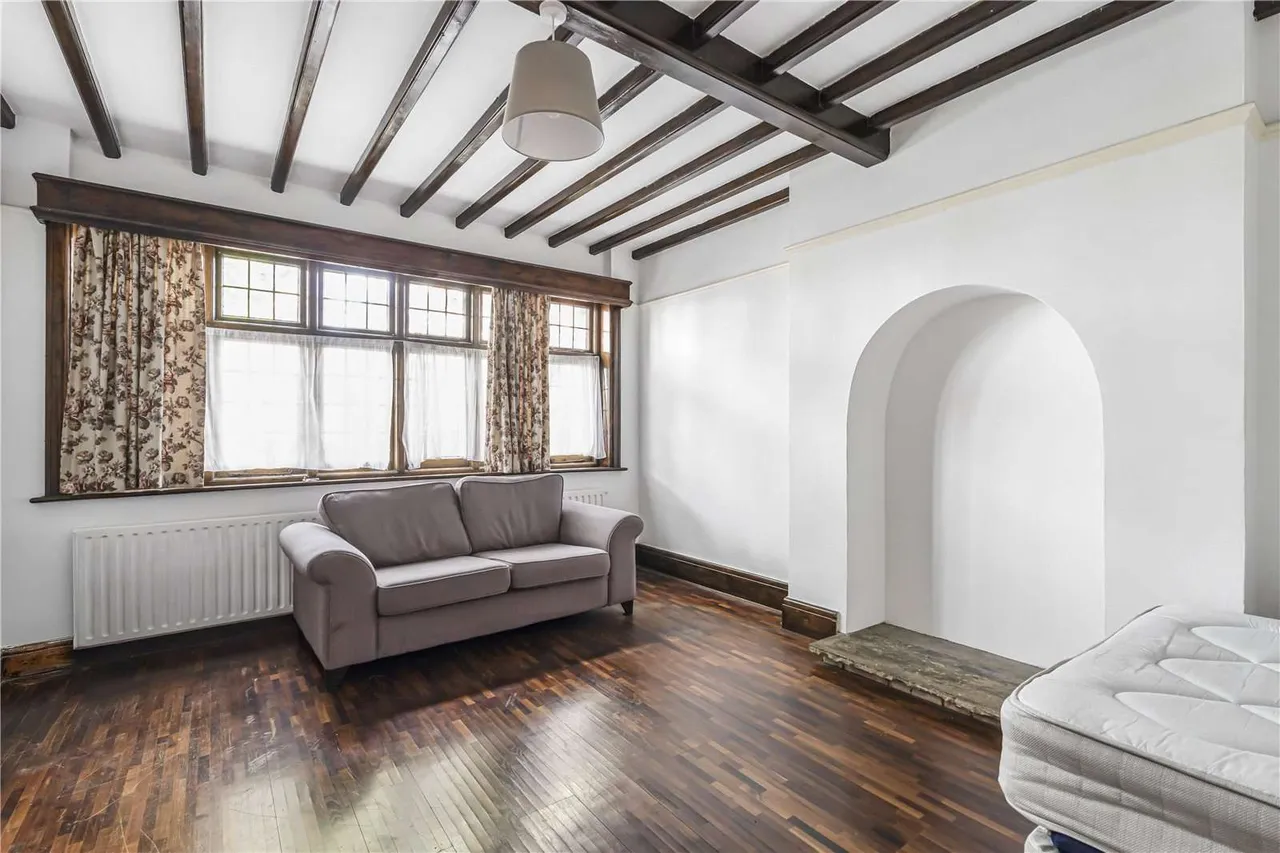 West Lodge Avenue, Ealing Common, London, W3 9SF, photo 3