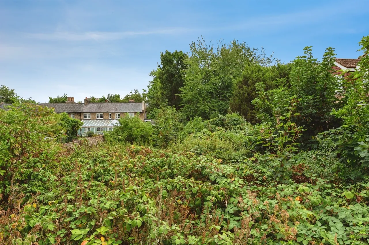 Old Manor Drive, Gravesend, DA12, photo 18