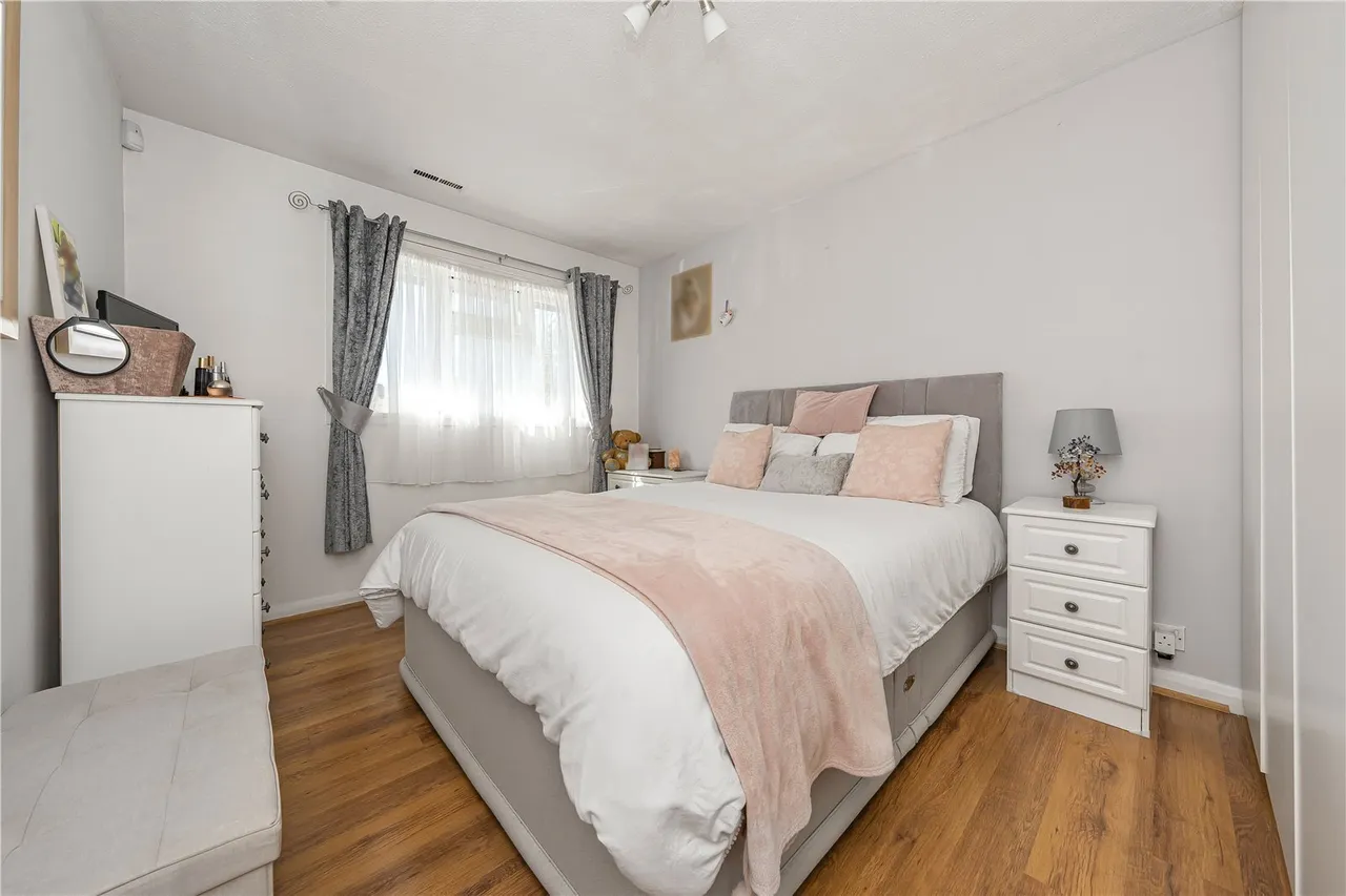 Harvesters Close, Isleworth, TW7, photo 4