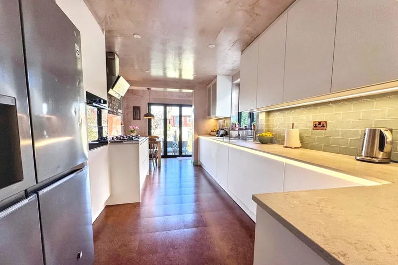 Lowther Road, Brighton BN1 6LF, photo 10