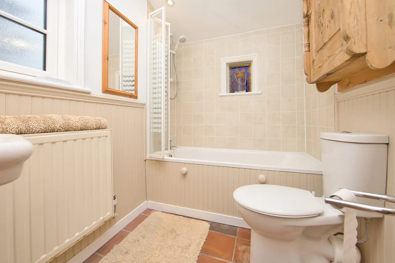 Nelson Street, Deal, CT14, photo 9