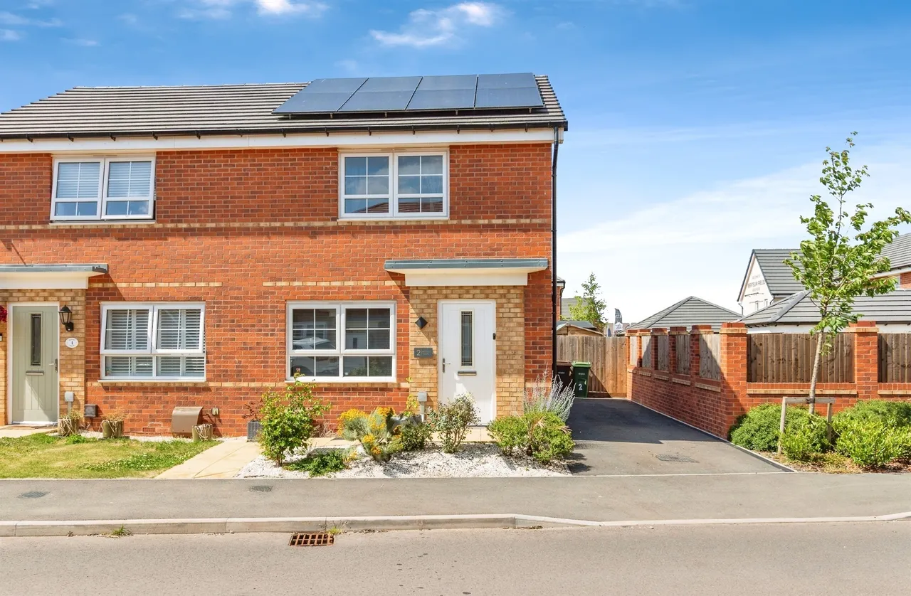 2 bed house for sale, Betony Villas, Stafford, ST16