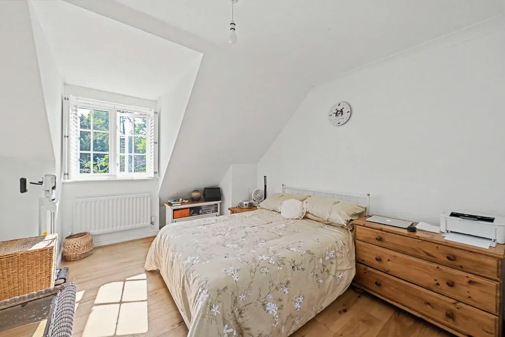 London Road, Aston Clinton, Aylesbury, Buckinghamshire, HP22 5GW, photo 7