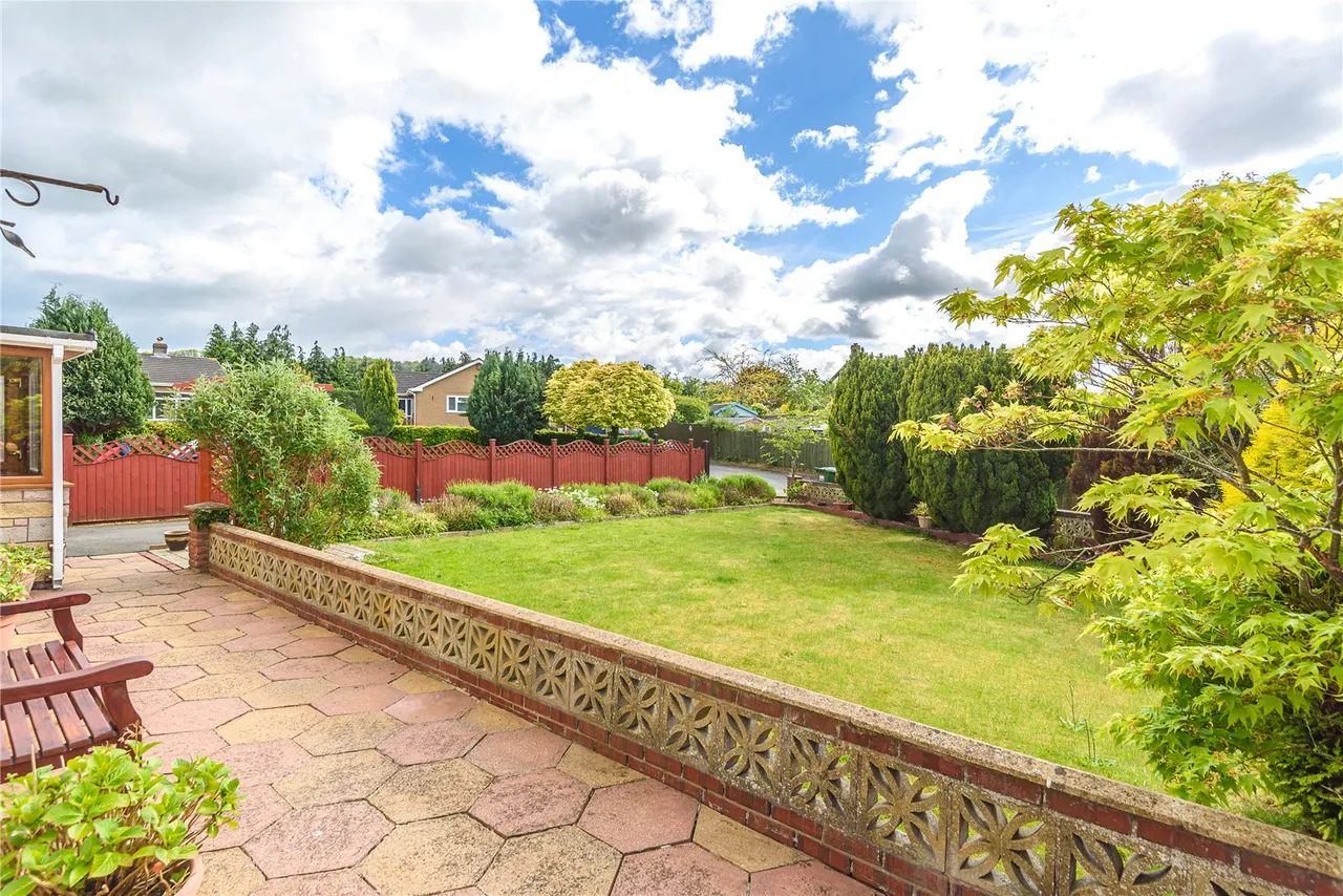 Green Acres, Llanidloes Road, Newtown, Powys, SY16 1HZ, photo 25