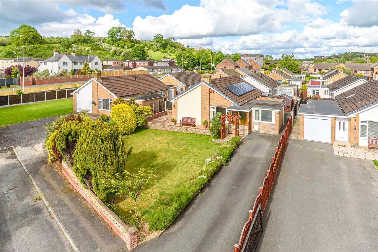 3 bed house for sale — Green Acres, Llanidloes Road, Newtown, Powys, SY16 1HZ
