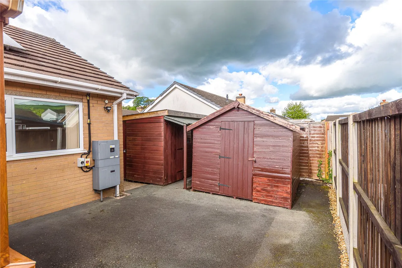 Green Acres, Llanidloes Road, Newtown, Powys, SY16 1HZ, photo 19