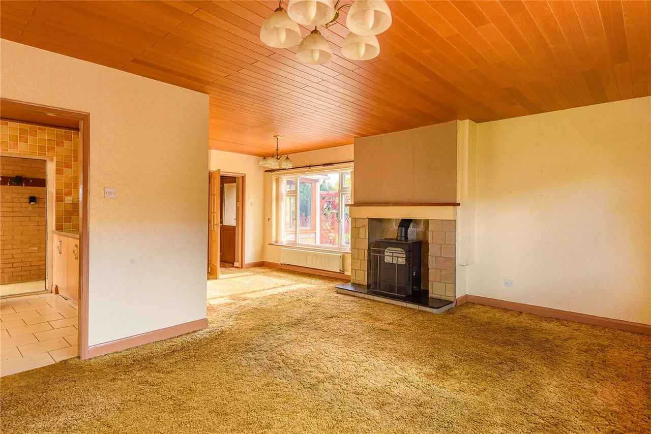 Green Acres, Llanidloes Road, Newtown, Powys, SY16 1HZ, photo 5