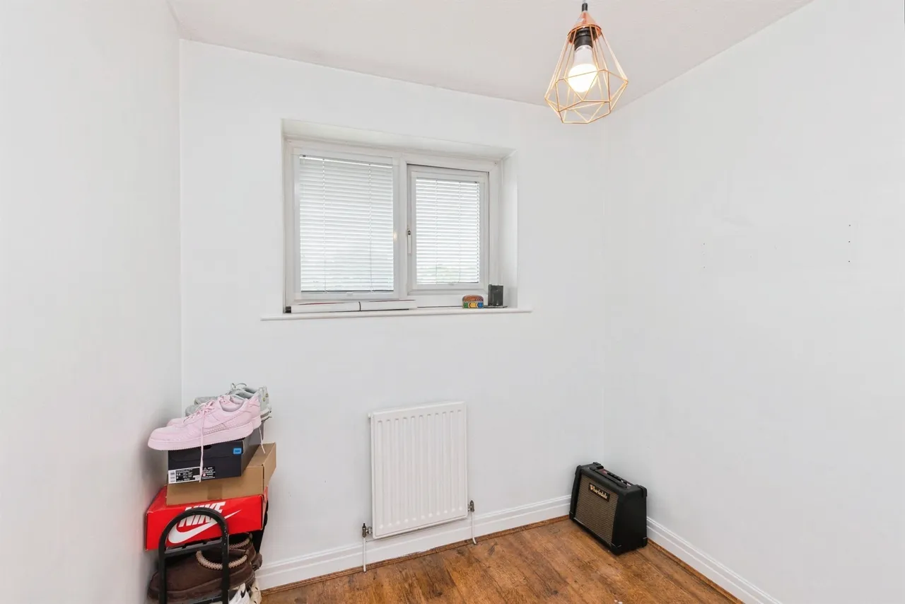 Ling Park Avenue, Wilsden, Bradford, photo 8